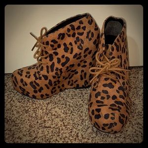 Cheetah Print Wedge ankle booties